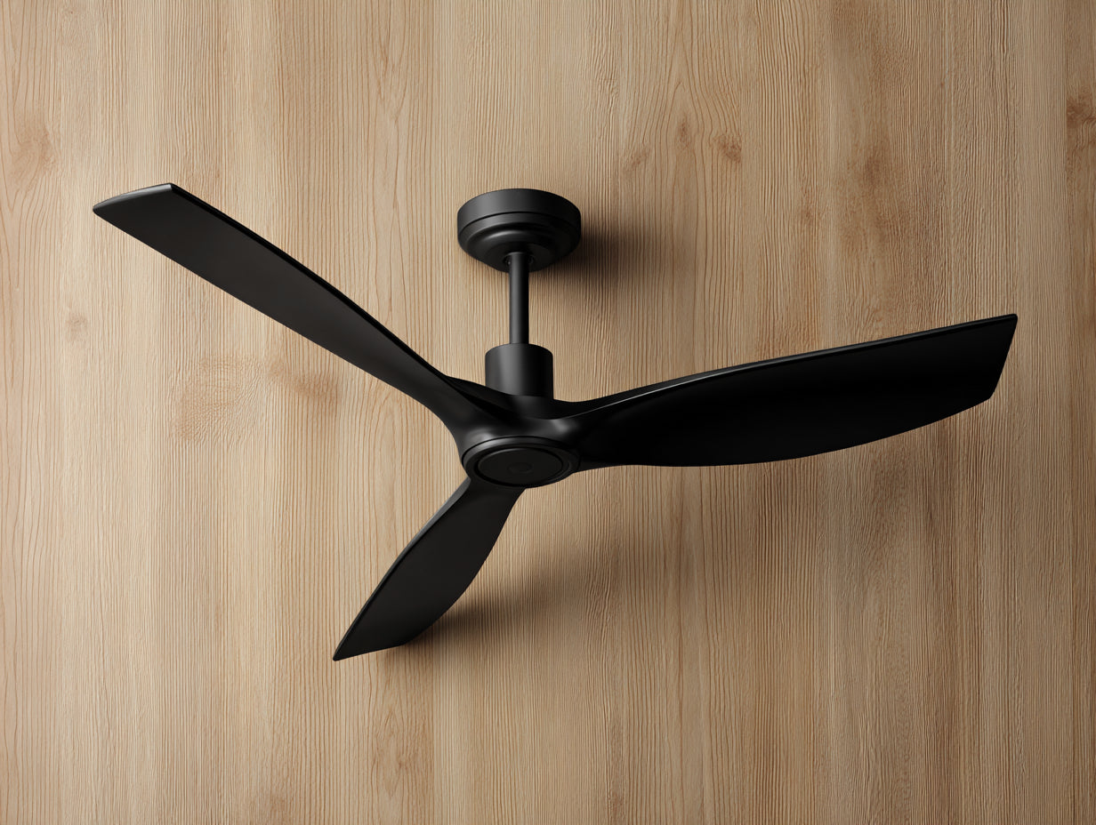 Deckenventilator aus Metall und Kunststoff 128×128×36 cm - Schwarz - kantig geschwungene Flügel für Wohnzimmer